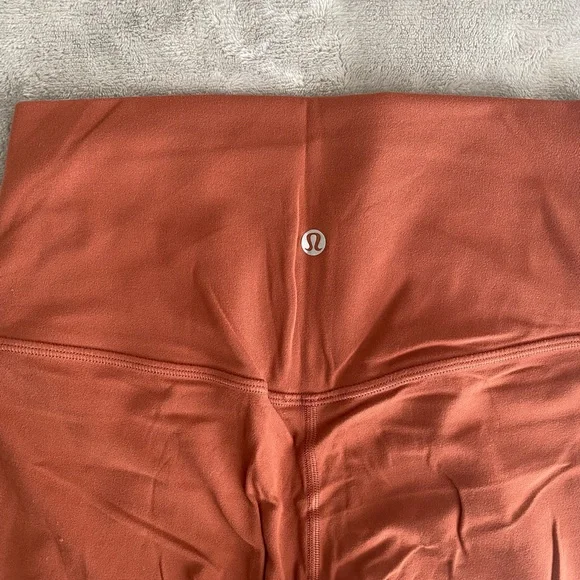 Lululemon Align leggings - Picture 3 of 3